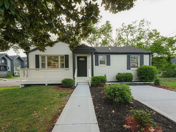 126 Donelsonwood Dr, Nashville, TN 37214