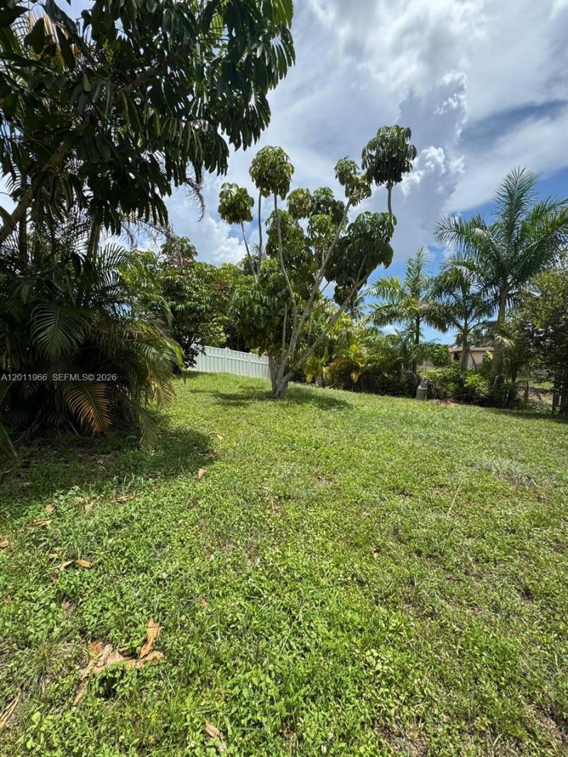 11500 NW 39th St , Sunrise, FL 33323 Photo
