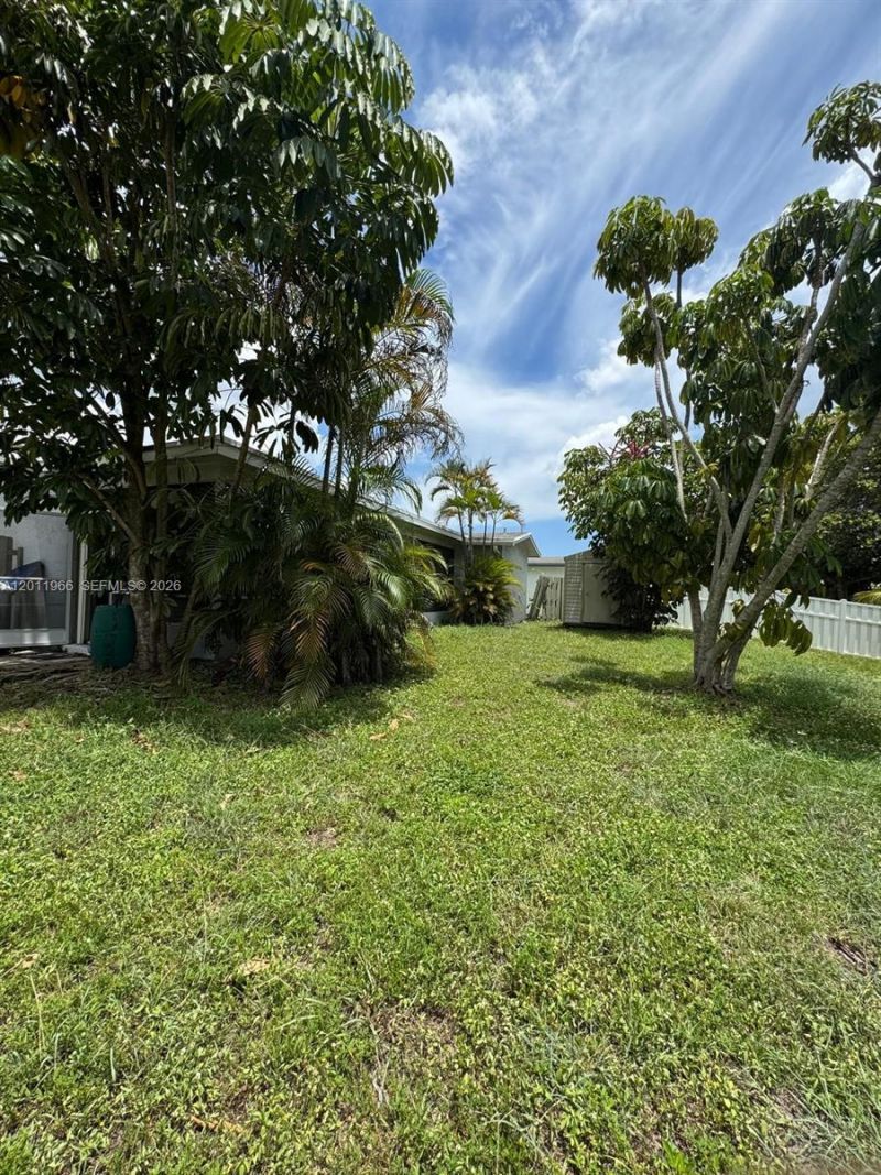 11500 NW 39th St , Sunrise, FL 33323 Photo