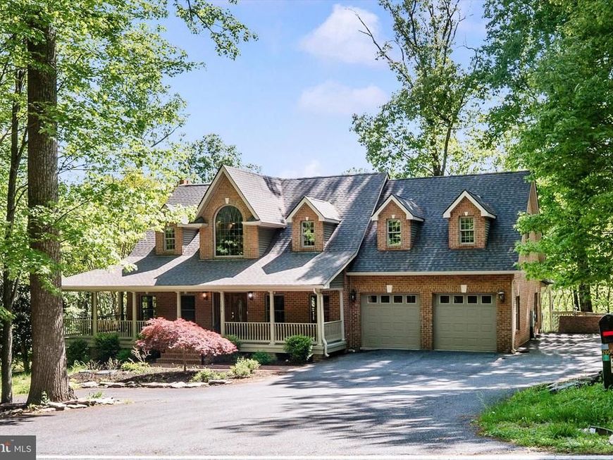 5019 Old Swimming Pool Road , Frederick, MD 21703 Main Photo