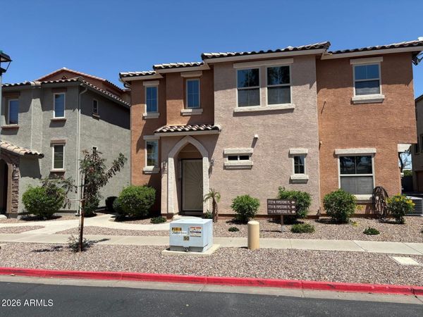 7726 W PIPESTONE Place, Phoenix, AZ 85035
