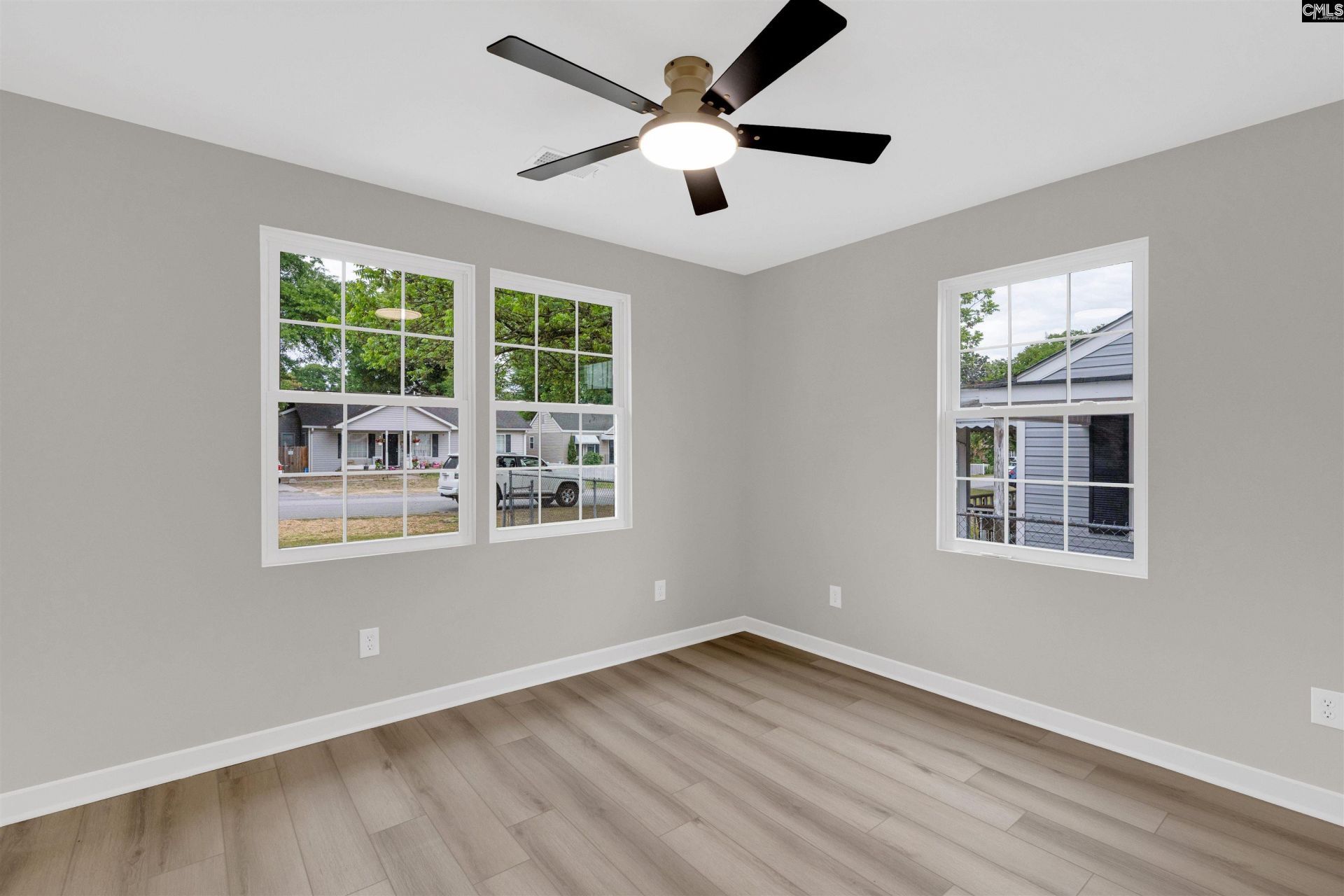 1037 Naples Avenue  Photo 19