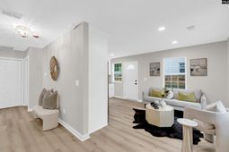 1037 Naples Avenue  photo 4