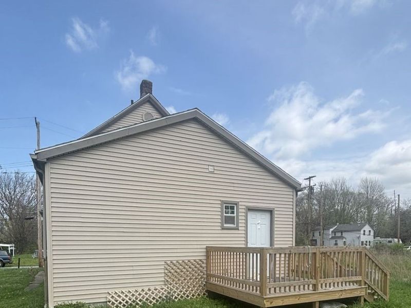 8706 Nevada Avenue, Cleveland, OH 44104 Photo 2