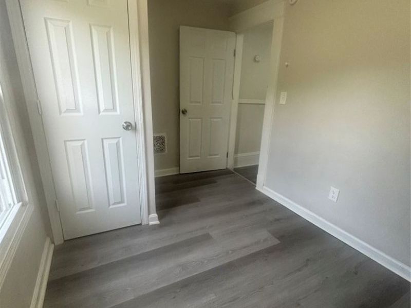 8706 Nevada Avenue, Cleveland, OH 44104 Photo 23