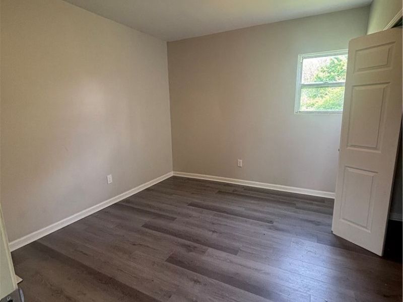 8706 Nevada Avenue, Cleveland, OH 44104 Photo 8