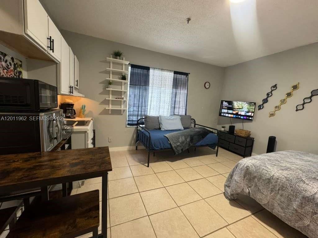 3700 Collins Ave , Unit S-309, Miami Beach, FL 33140 Photo