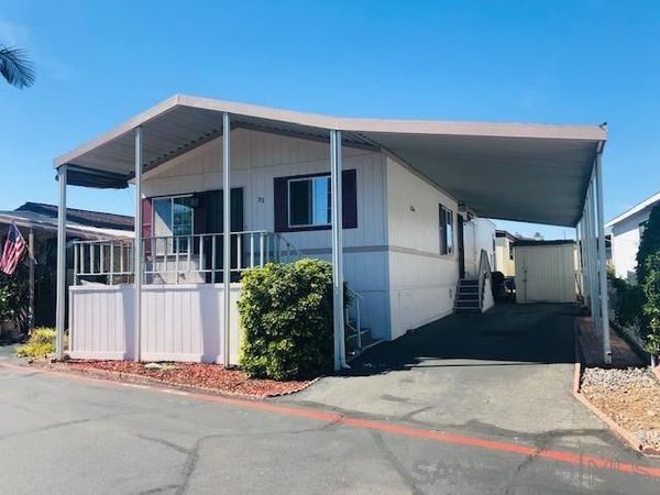 400 N Melrose, Unit 33, Vista, CA 92083