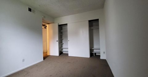 5682 Hillsdale Blvd, Sacramento, CA 95842 Photo