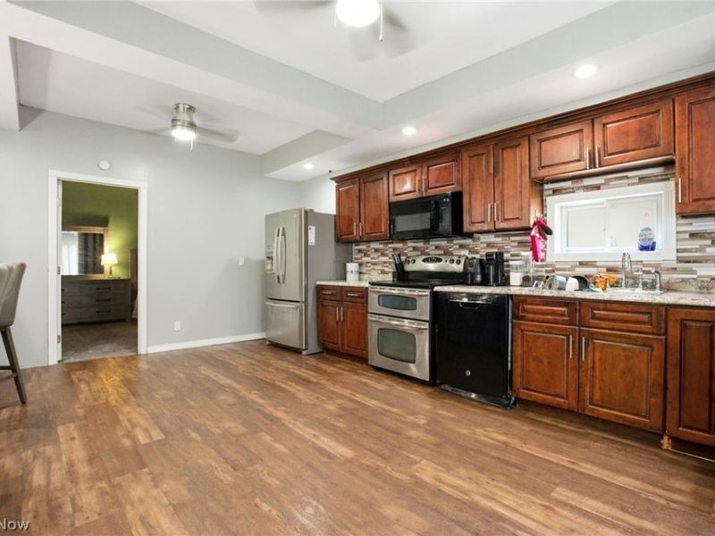 622 Riverside Boulevard, Eastlake, OH 44095 Photo 15