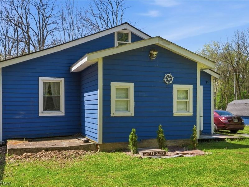622 Riverside Boulevard, Eastlake, OH 44095 Photo 2