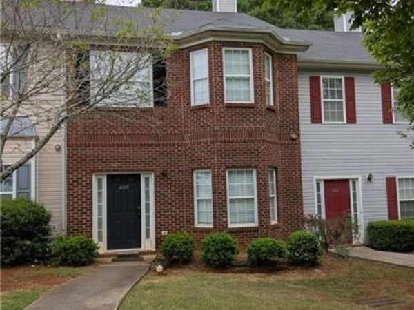 6014 Leeshire Trace, Tucker, GA 30084