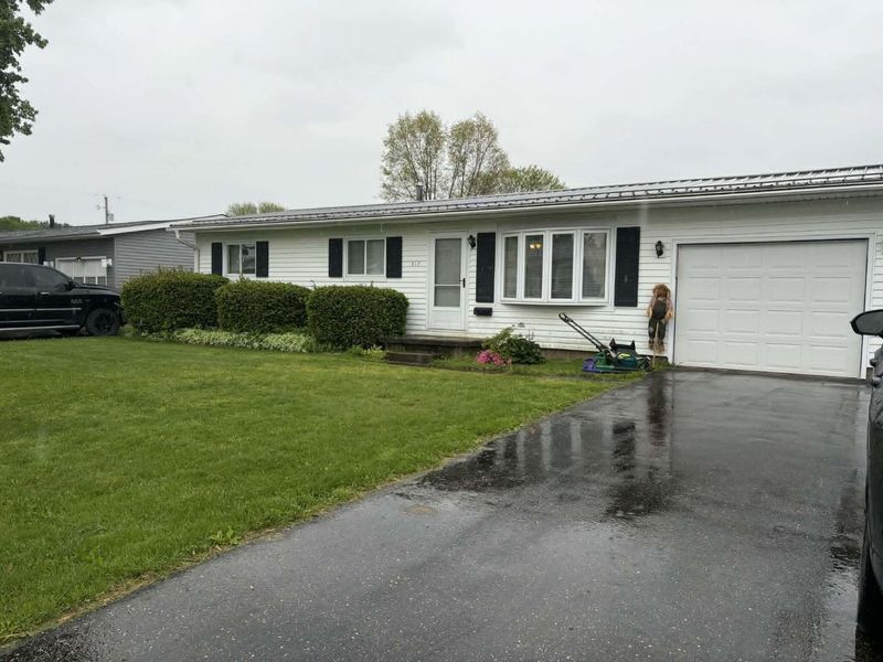 517 E 5th Street, West Lafayette, OH 43845 Photo 12