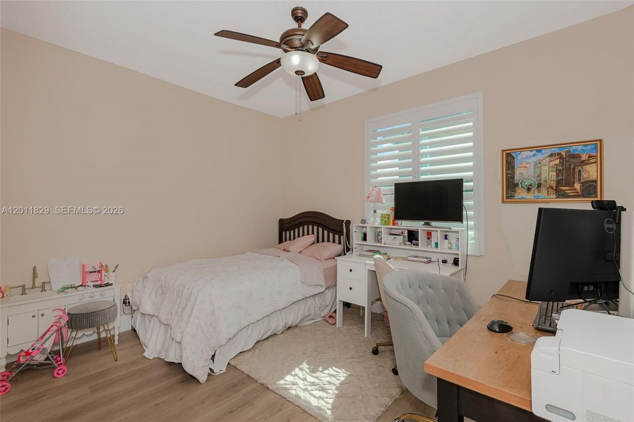 18253 NW 15th Ln, Pembroke Pines, FL 33029 Photo