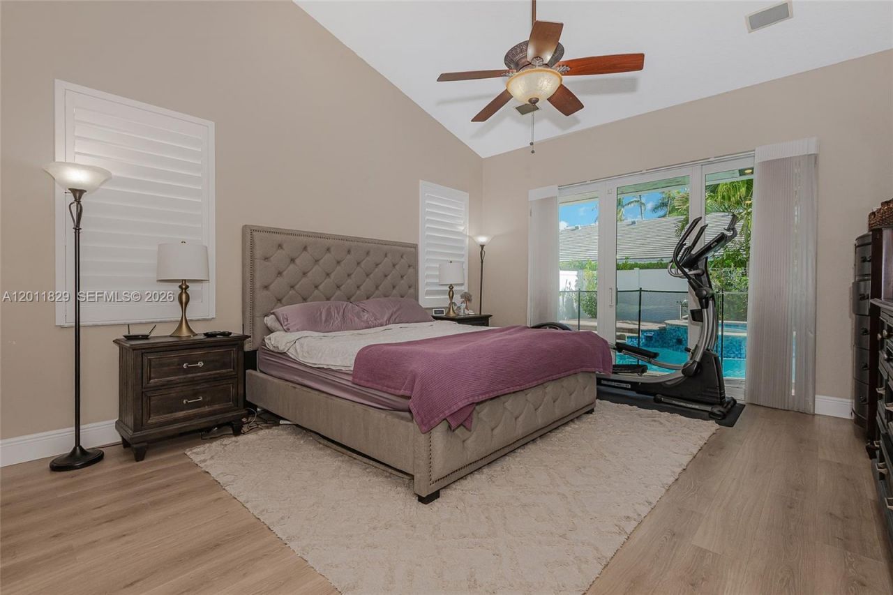 18253 NW 15th Ln, Pembroke Pines, FL 33029 Photo