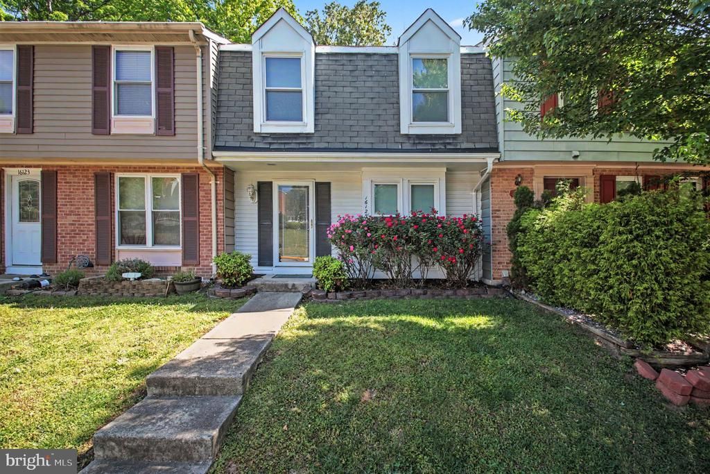 16125 Alexander Place, Dumfries, VA 22025 Main Photo
