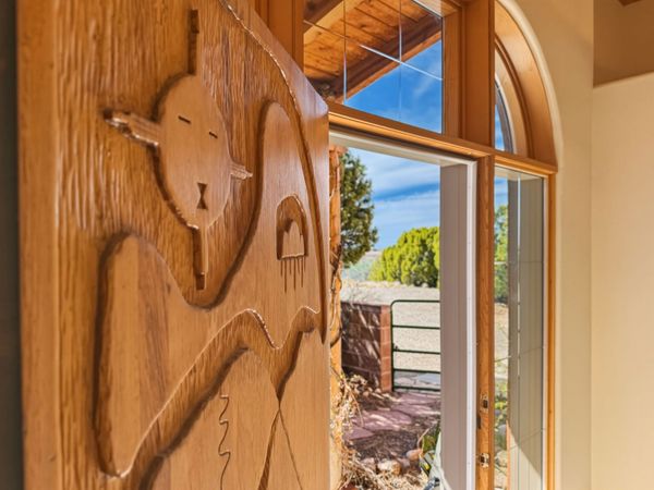 1331 Sierra Azul, Unit B, Santa Fe, NM 87507