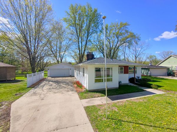 2501 Pearl Court SE, Rochester, MN 55904