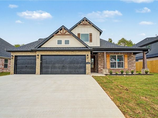 1310 Josephine Drive , Centerton, AR 72719
