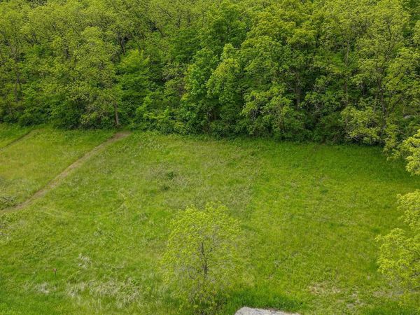 3.53 County Road F, Blue Mounds, WI 53517