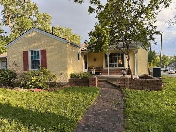 700 E 3rd Street, Cameron, MO 64429