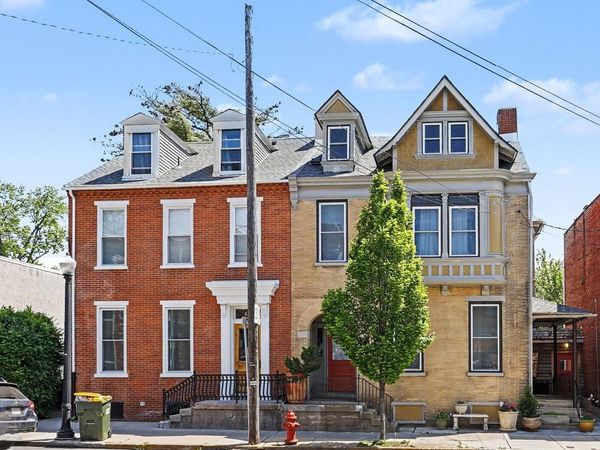 425 N QUEEN STREET, LANCASTER, PA 17603