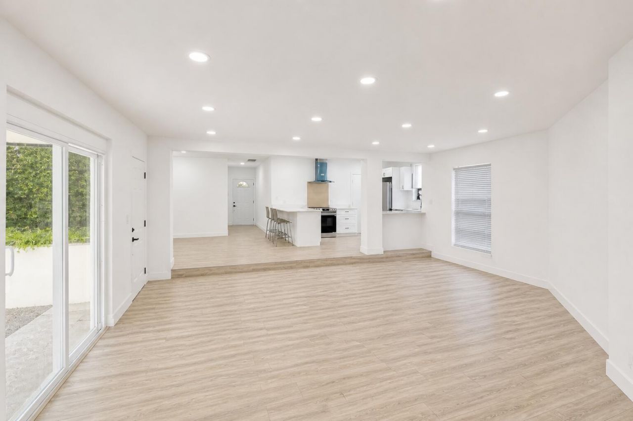 12845 NW 2nd Avenue, Miami, FL 33168 Photo