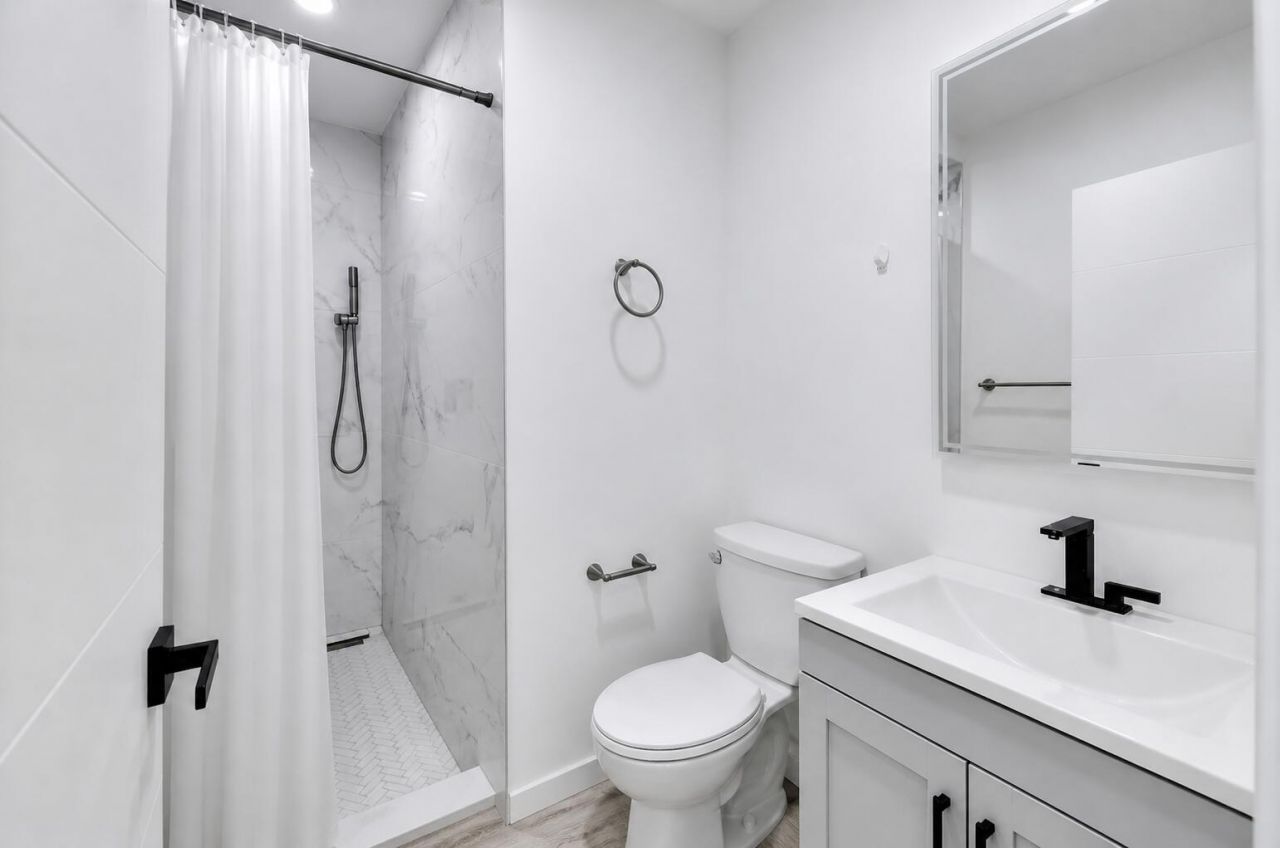 12845 NW 2nd Avenue, Miami, FL 33168 Photo