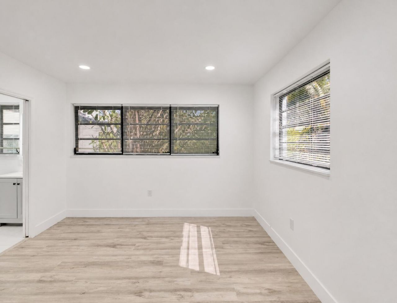 12845 NW 2nd Avenue, Miami, FL 33168 Photo