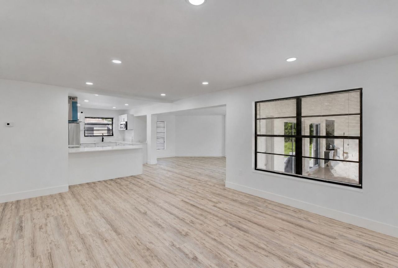 12845 NW 2nd Avenue, Miami, FL 33168 Photo