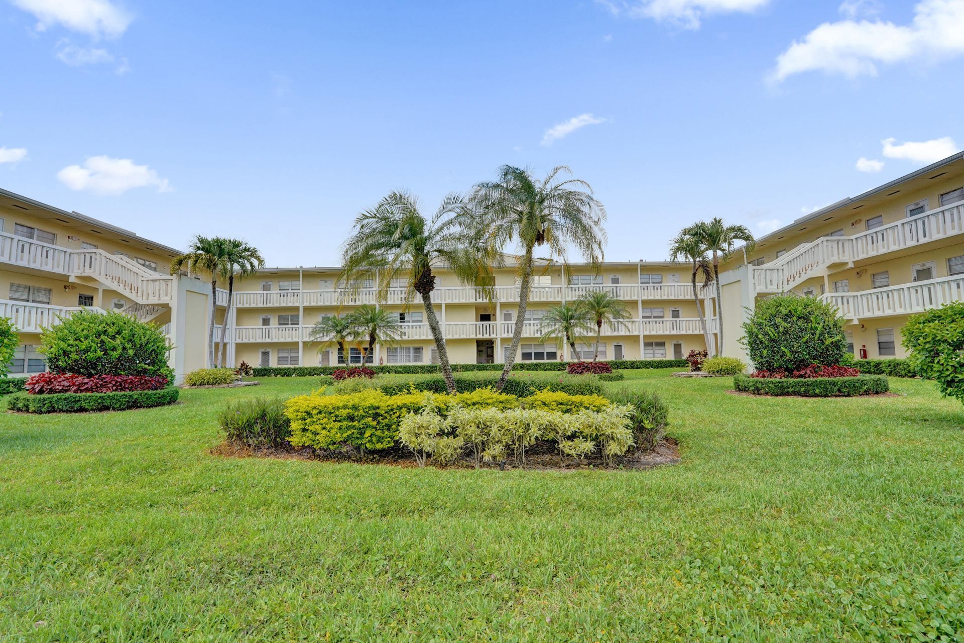 57 Dorset Drive, Unit B, Boca Raton, FL 33434 Photo