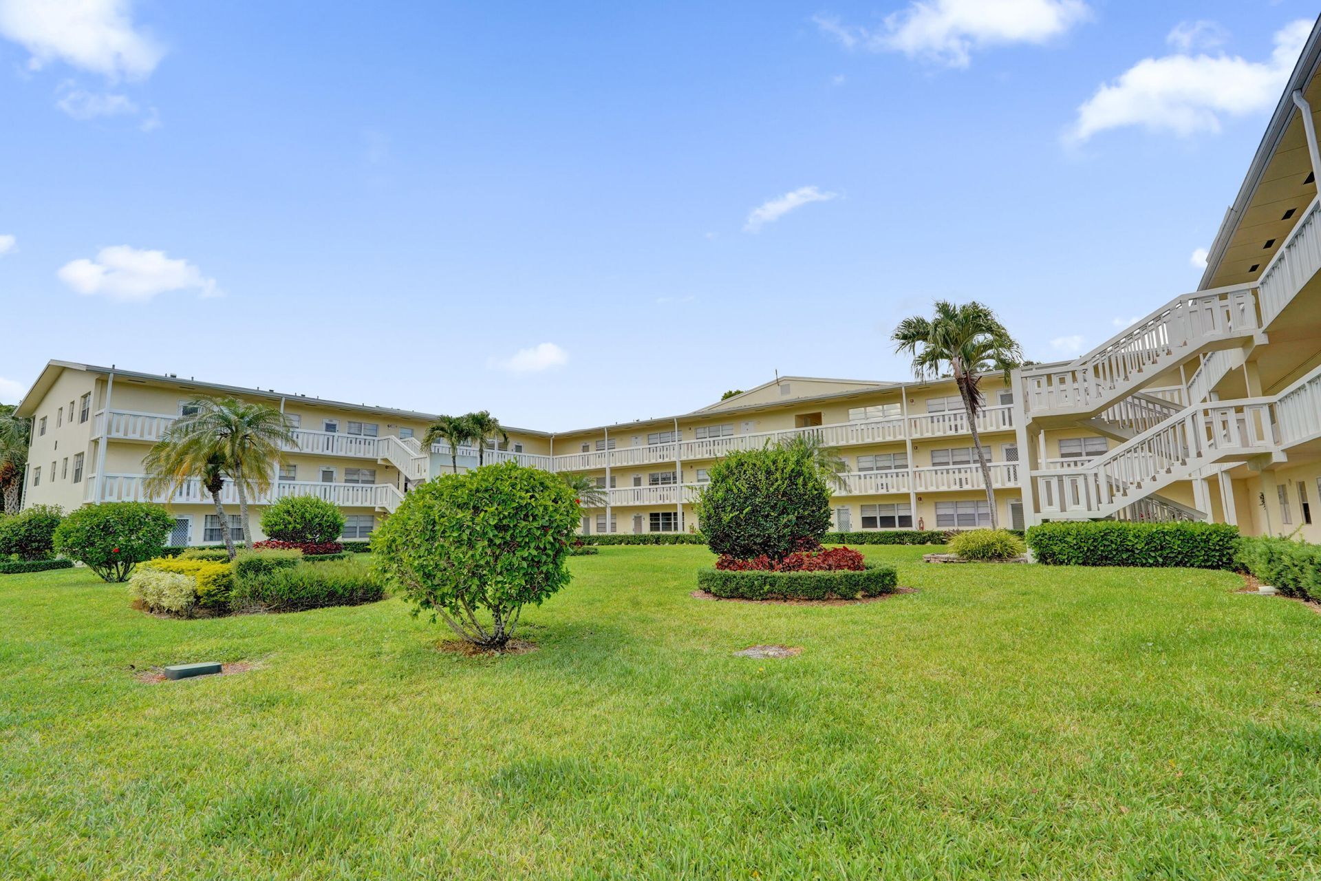 57 Dorset Drive, Unit B, Boca Raton, FL 33434 Photo