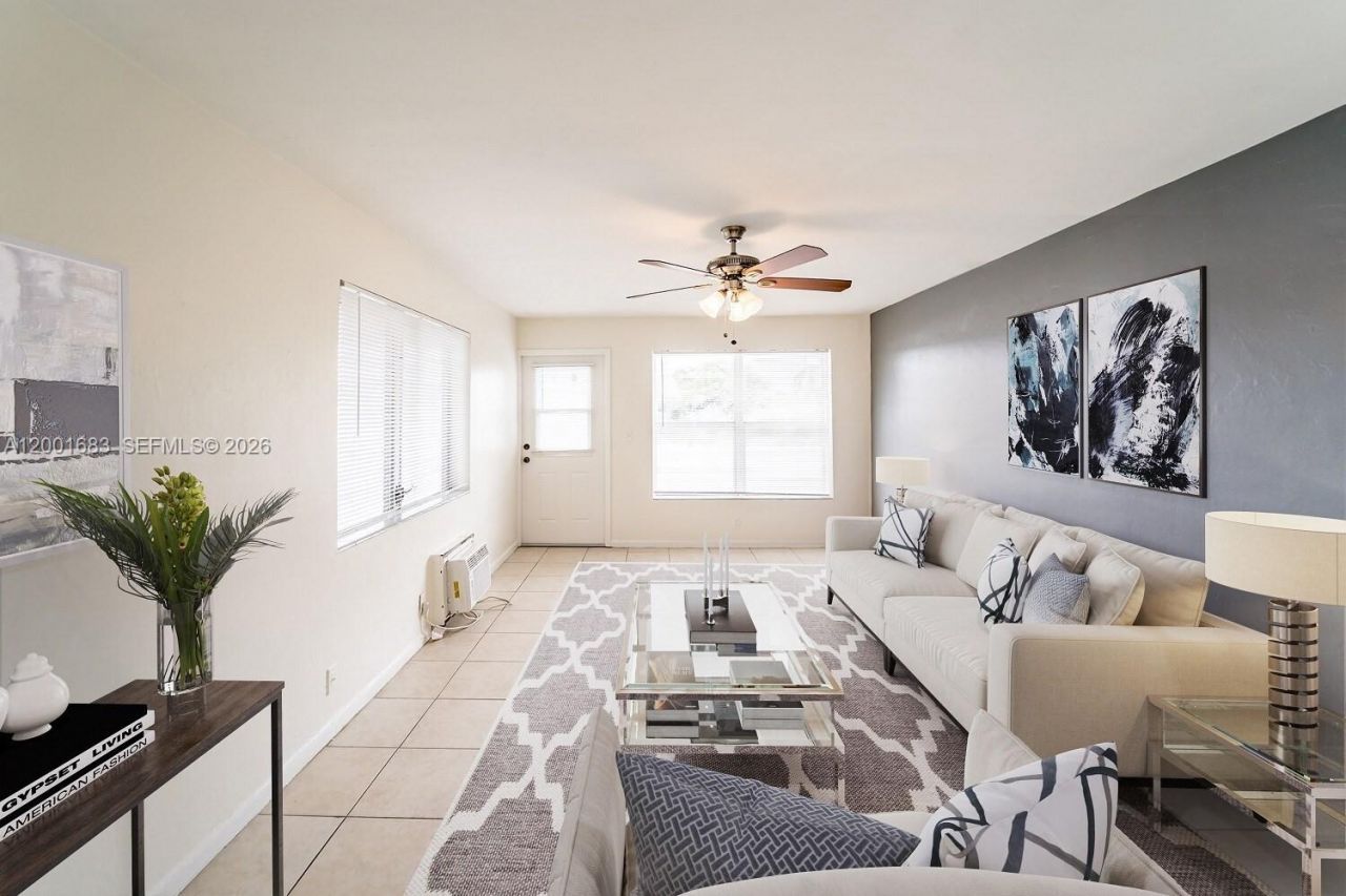 1241 W River Dr , Unit 1-16, Margate, FL 33063 Photo
