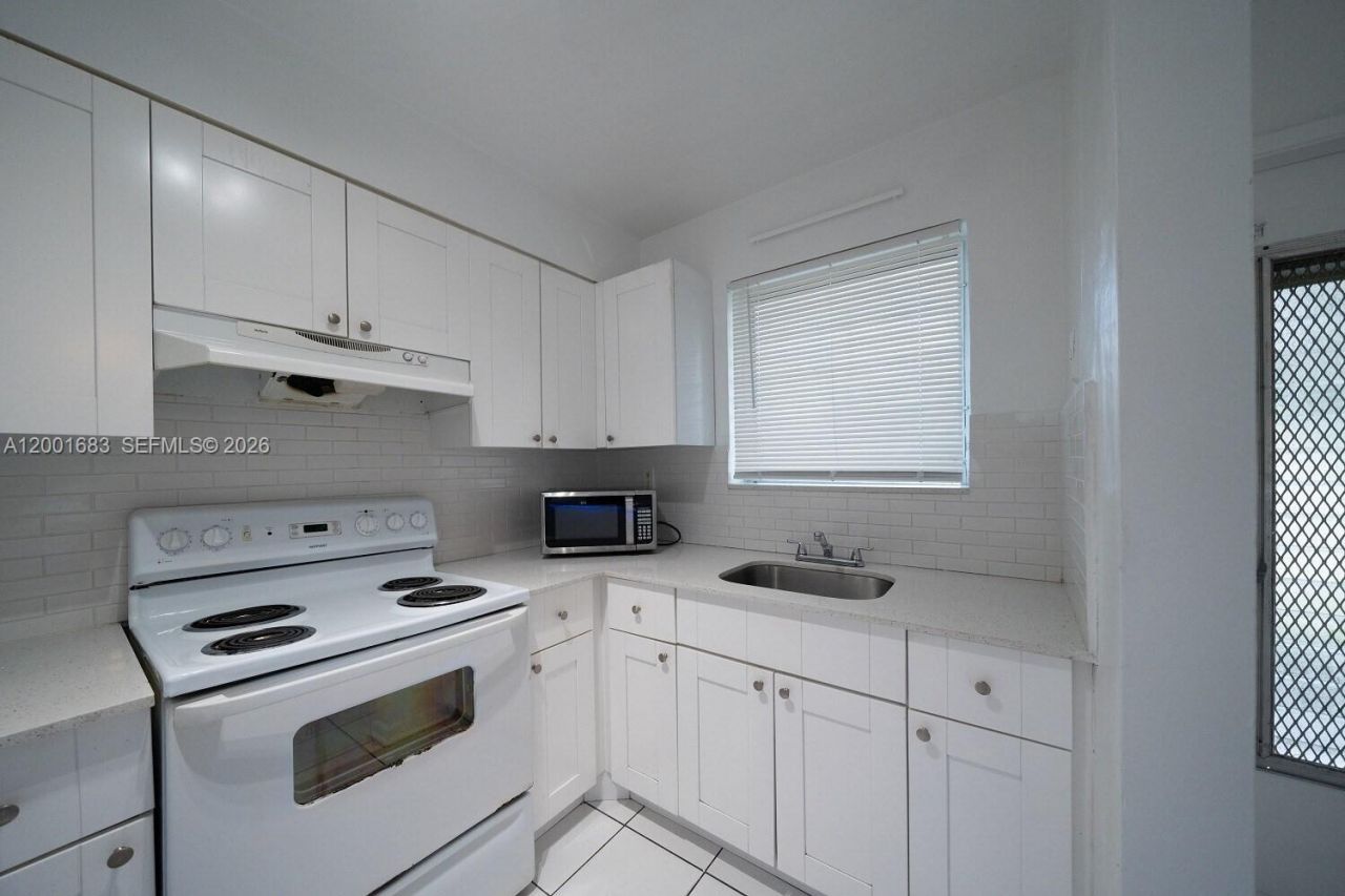 1241 W River Dr , Unit 1-16, Margate, FL 33063 Photo