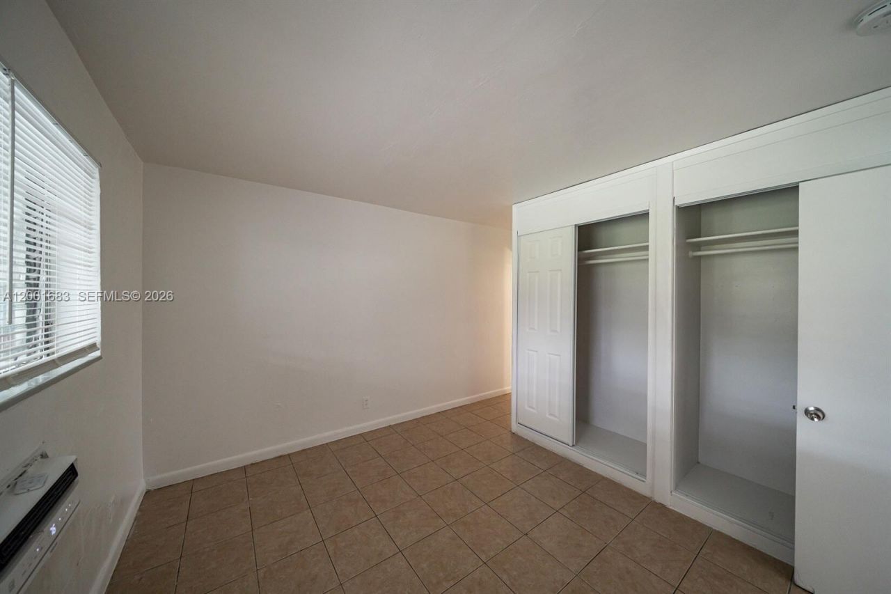 1241 W River Dr , Unit 1-16, Margate, FL 33063 Photo