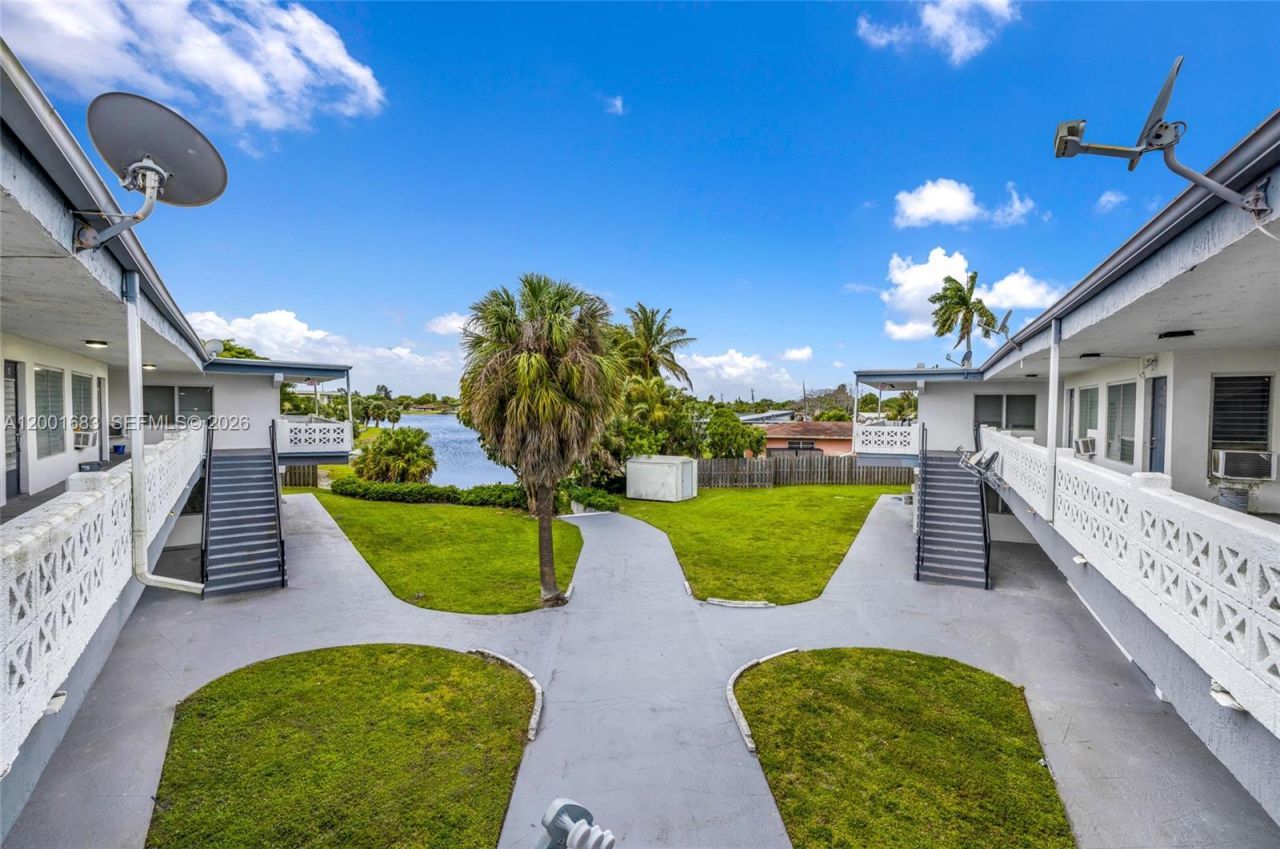 1241 W River Dr , Unit 1-16, Margate, FL 33063 Photo