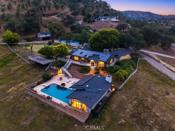 33295 Globe Dr, Springville, CA 93265