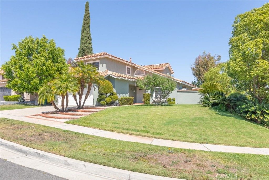 711 Lassen Drive, Corona, CA 92879 Main Photo