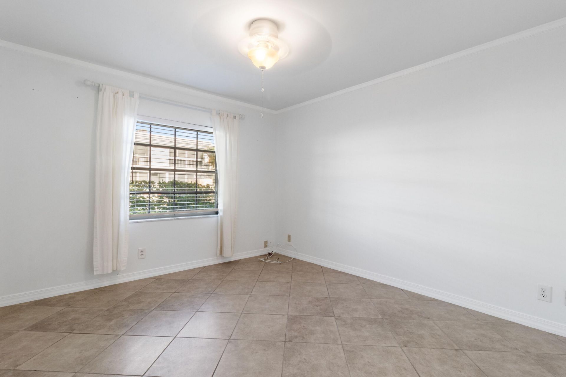 6447 Bay Club Drive, Unit 2, Fort Lauderdale, FL 33308 Photo