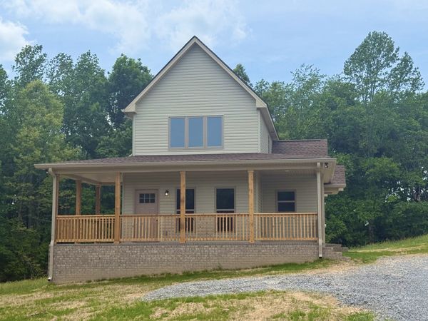 176 Redbird Lane , Lafayette, TN 37083