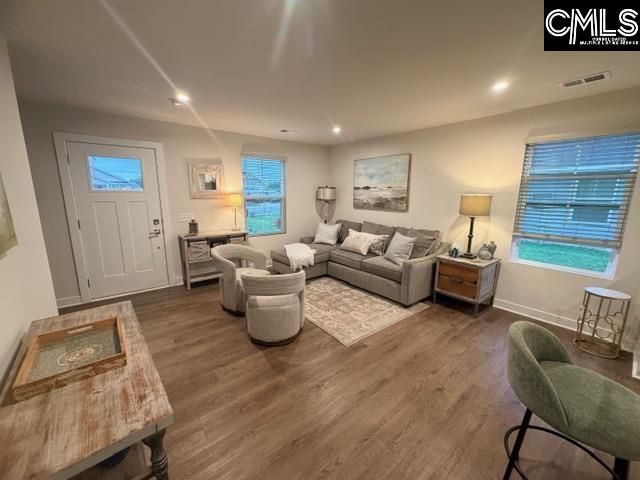 712 Sinker Lane  Photo 4