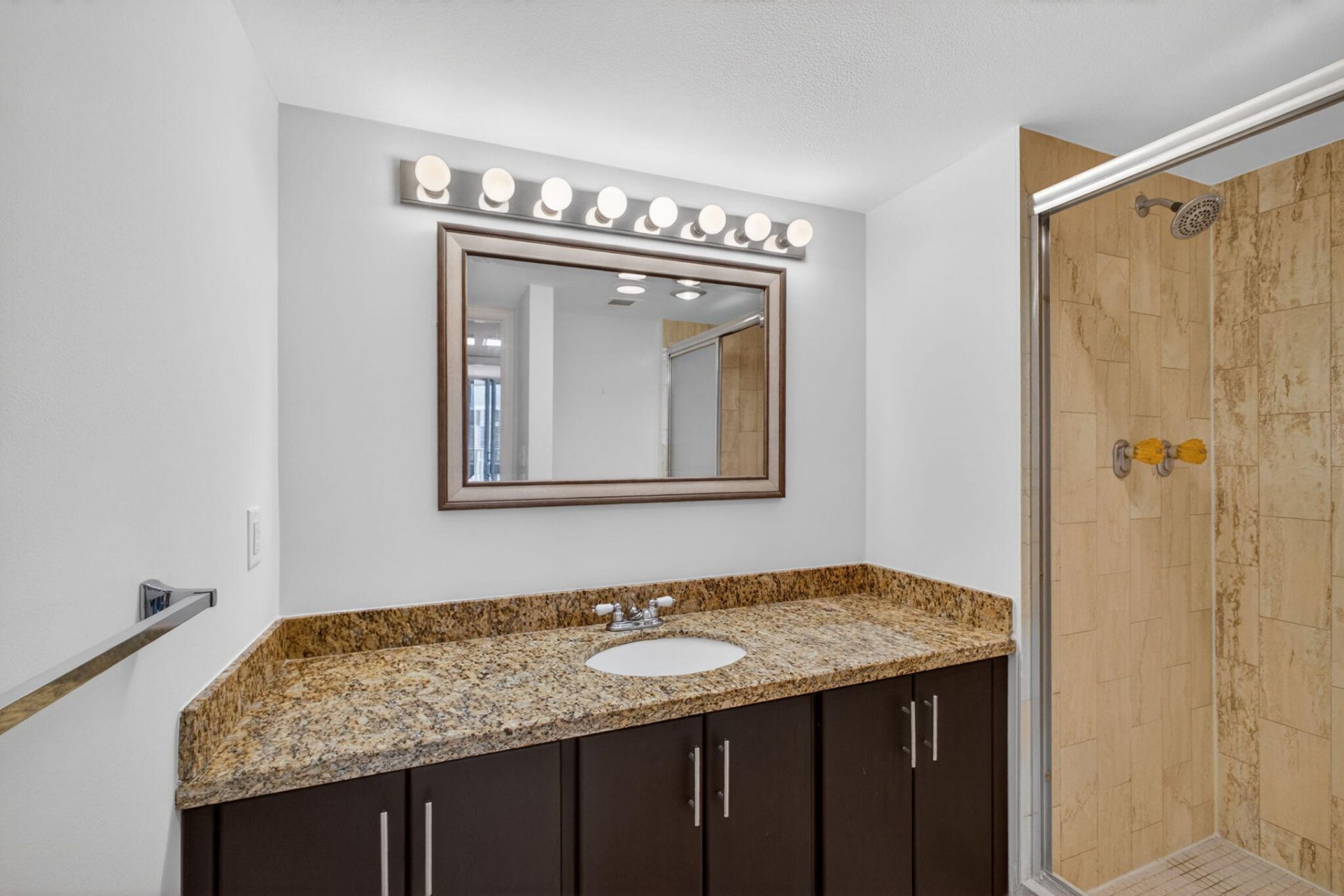5200 N Ocean Drive, Unit 1004, Singer Island, FL 33404 Photo