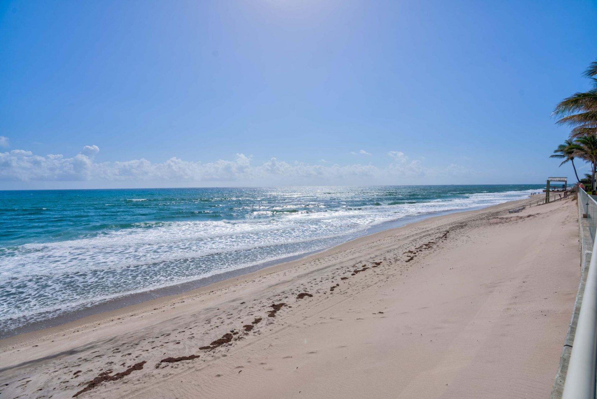 5200 N Ocean Drive, Unit 1004, Singer Island, FL 33404 Photo