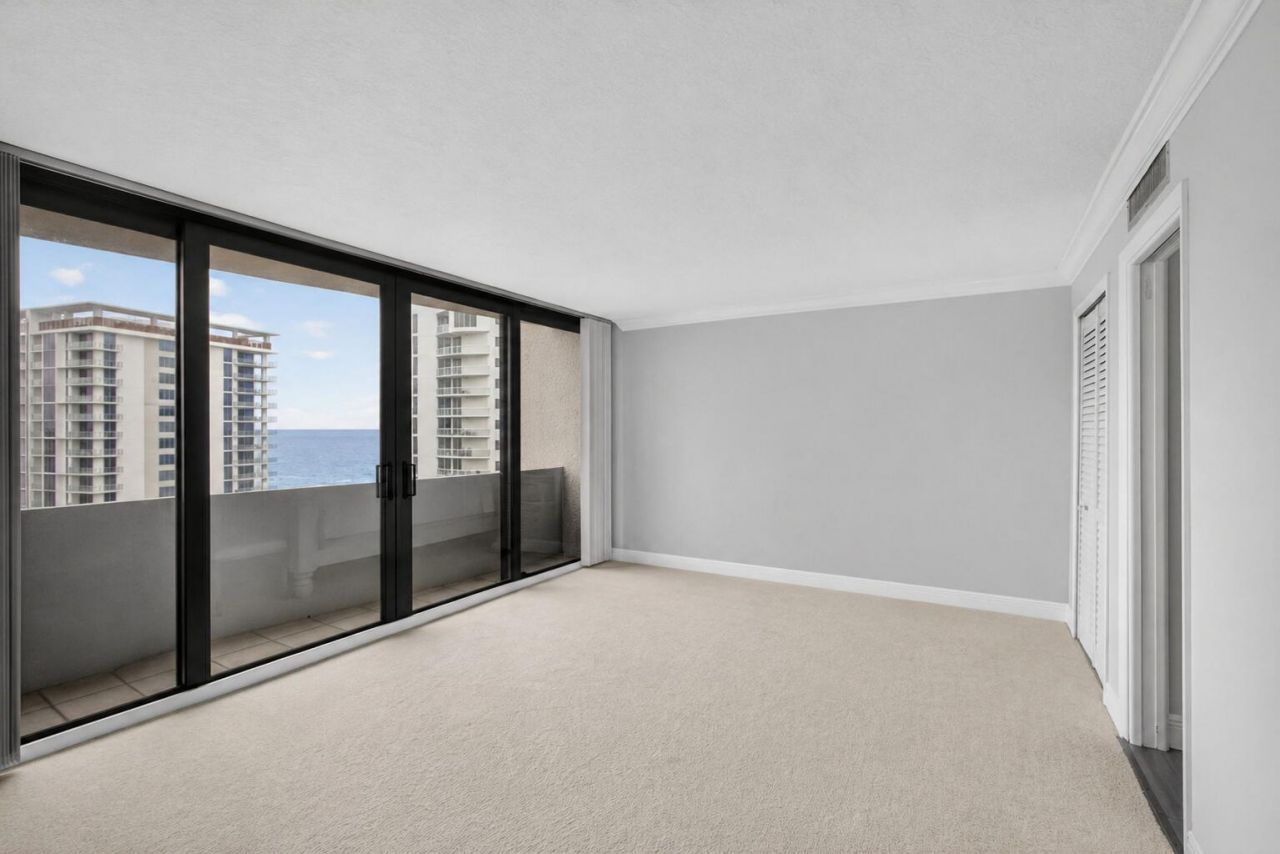 4200 N Ocean, Unit 2-1706, Singer Island, FL 33404 Photo