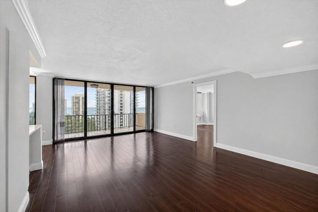 4200 N Ocean, Unit 2-1706, Singer Island, FL 33404 Photo