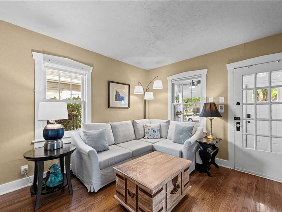 Property Image 12