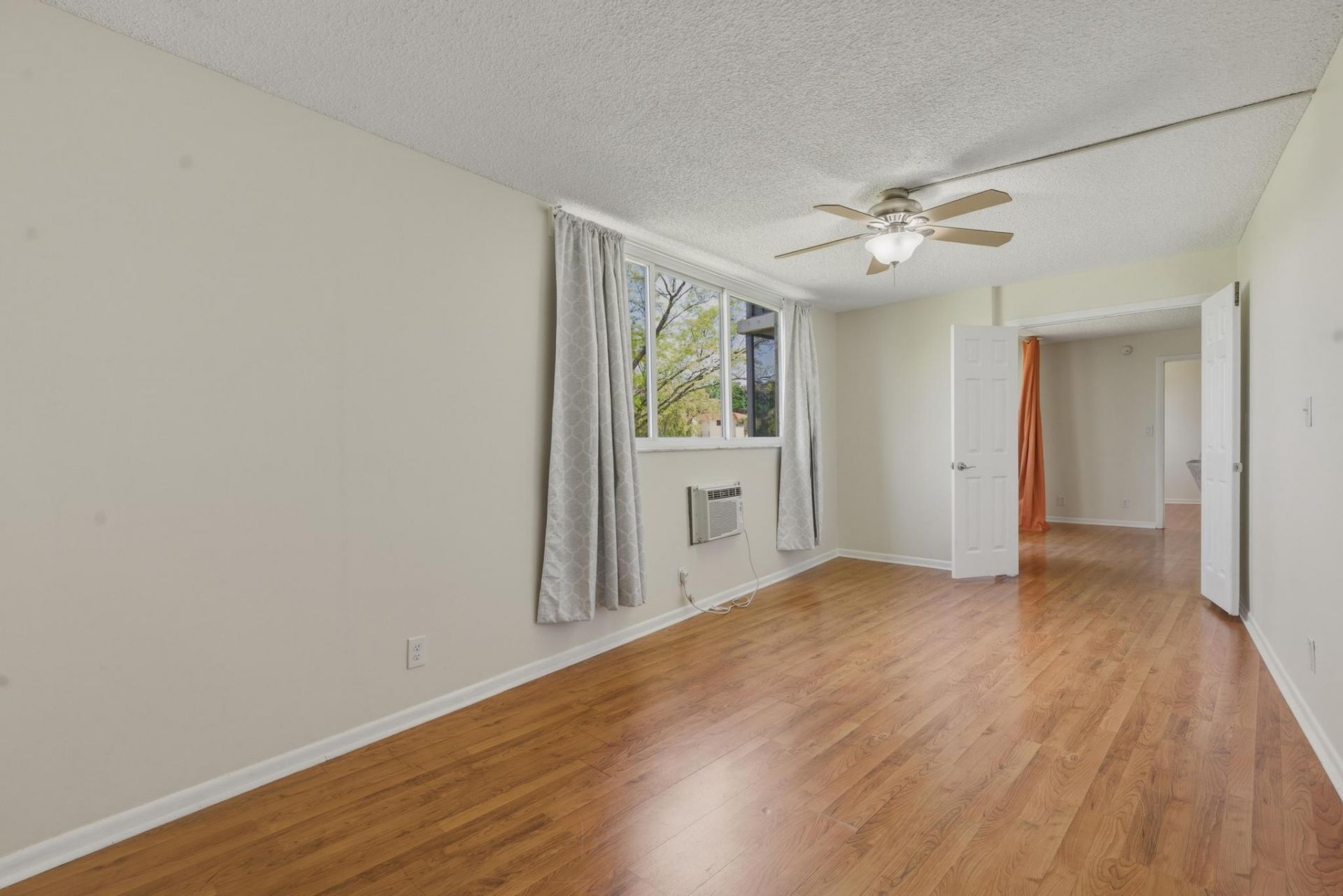 9720 S Hollybrook Lake Drive, Unit 205, Pembroke Pines, FL 33025 Photo