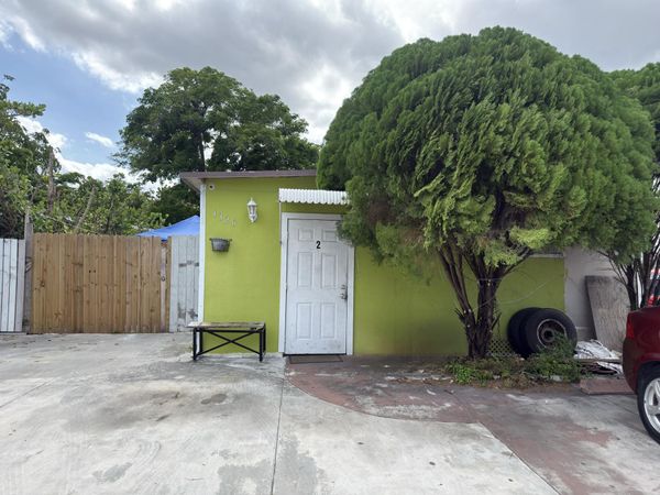 1320 SW 131st Place, Miami, FL 33184