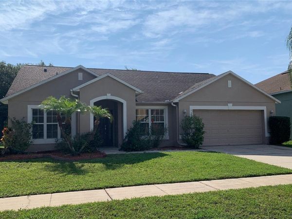 427 FIELDSTREAM BOULEVARD , ORLANDO, FL 32825