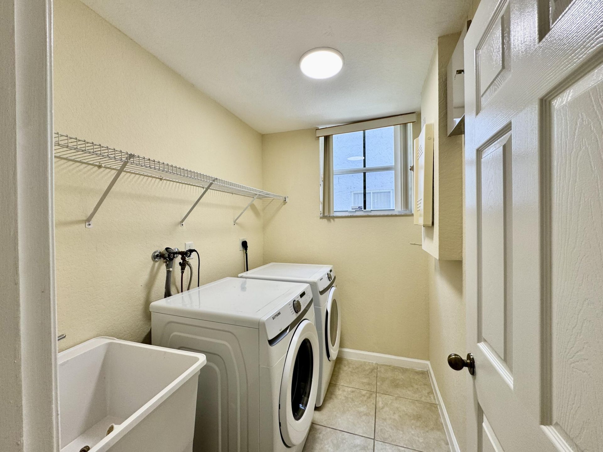 898 Tulip Circle, Weston, FL 33327 Photo